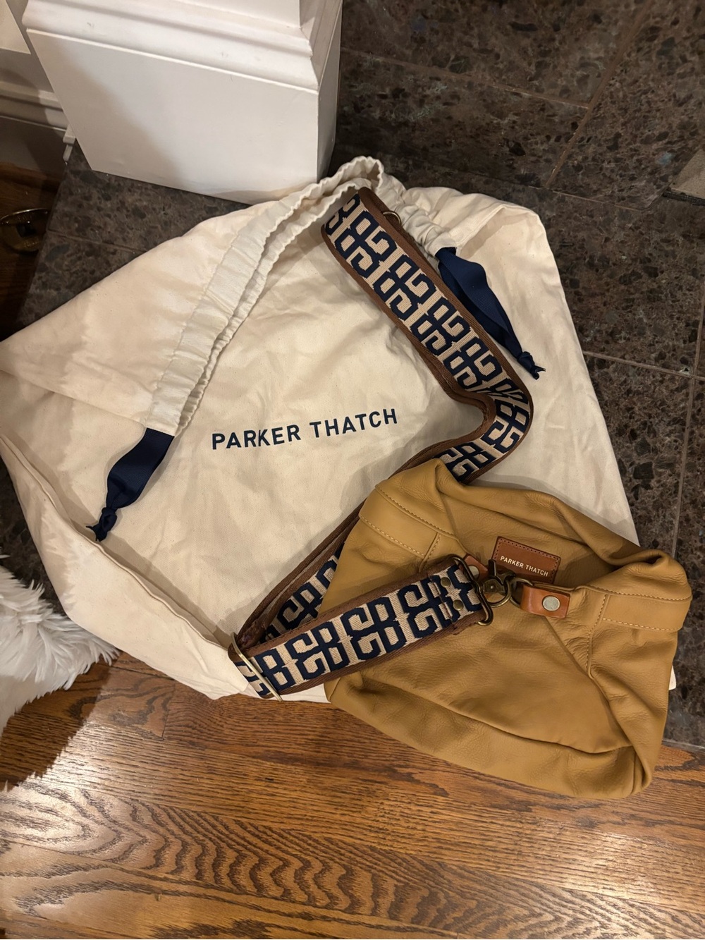 Parker Thatch Leather Shoulder Bag with Patterned Strap - Picture 10 of 10